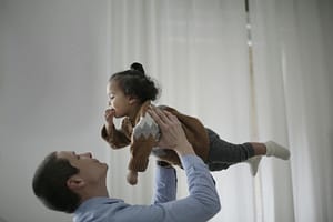 Safe Lifting Techniques for Your Back: Expert Chiropractor Tips
